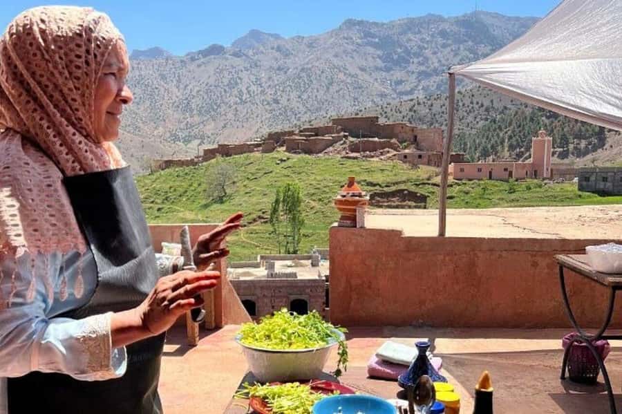 Marrakech: Atlas Mountains Cooking Class with Berber Family - The family kitchen experience with guides like Badr or Ibrahim