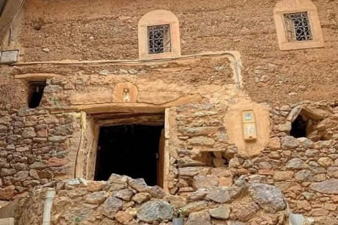 Marrakech: Atlas Mountains & Valleys Waterfall Hike & Lunch - Lunch at the Guide’s Family Home: More Than Just Food