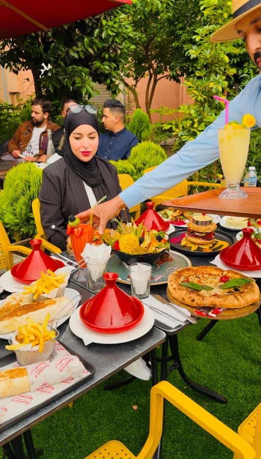 Marrakech: Authentic Local Dinner with Transport - What to Expect While You Eat Outside in Marrakesh