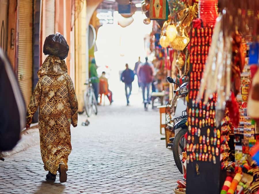 Marrakech: Bahia Palace, Ben Youssef Medersa, & Souks Tour - Jemaa el-Fnaa photo stop: the old-city finale you’ll remember