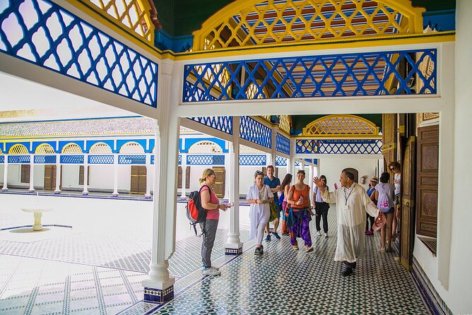 Marrakech: Bahia Palace, Madrasa Ben Yussef, Mellah & Medina Tour - Meeting at Café de France: The Simplest Way to Start