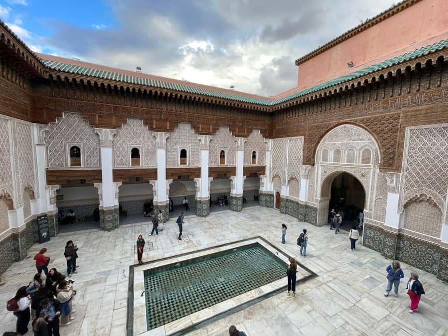Marrakech: Ben Youssef Guided Tour with Skip-the-Line Entry - Starting at Café Argana and Finding Your Feet in the Medina