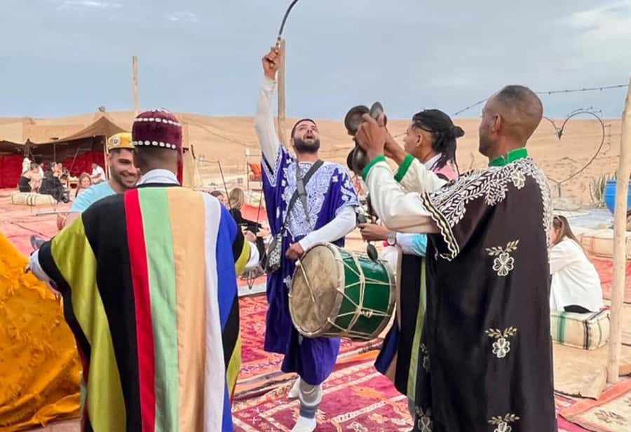 Marrakech: Buggy Ride, Pool & Dinner Show in Agafay Desert - Berber camp dinner: welcome tea, tagine-style comfort, and the full show