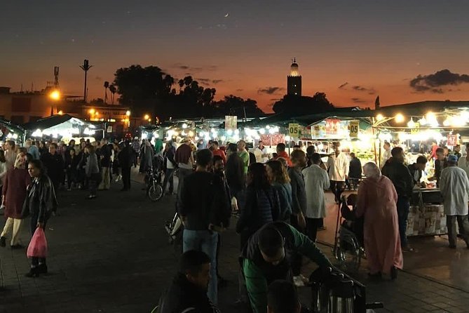Marrakech by Night - 2.5 Hours Tour - Meet your guide by Koutoubia, then get the night plan