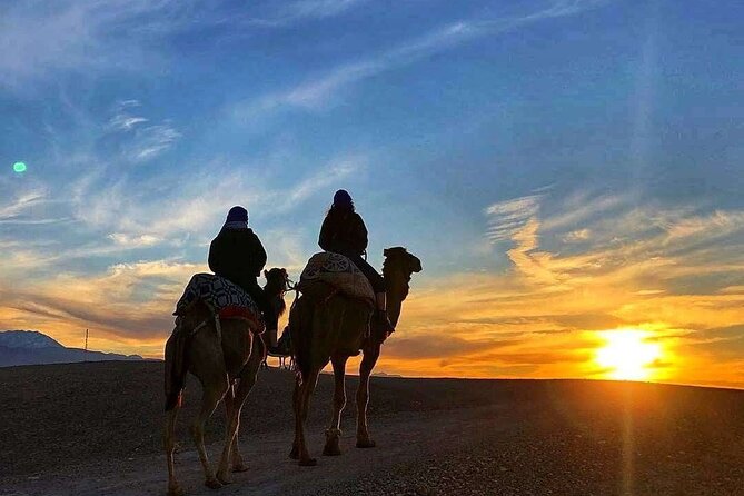 Marrakech: Camels & Quads on Sunset with Luxury Dinner, Fireshow - Why Agafay Desert Sunset Beats a City Night