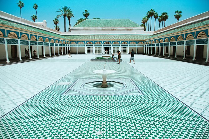 Marrakech Day Trip with Camel Ride from Casablanca - Jemaa el-Fnaa: how to enjoy the square instead of getting overwhelmed