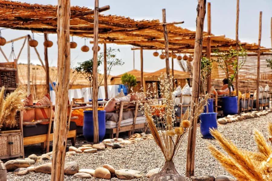 Marrakech: Dinner in Agafay Desert with Camel Ride and show - Agafay at Sunset: When the Desert Actually Feels Like Morocco