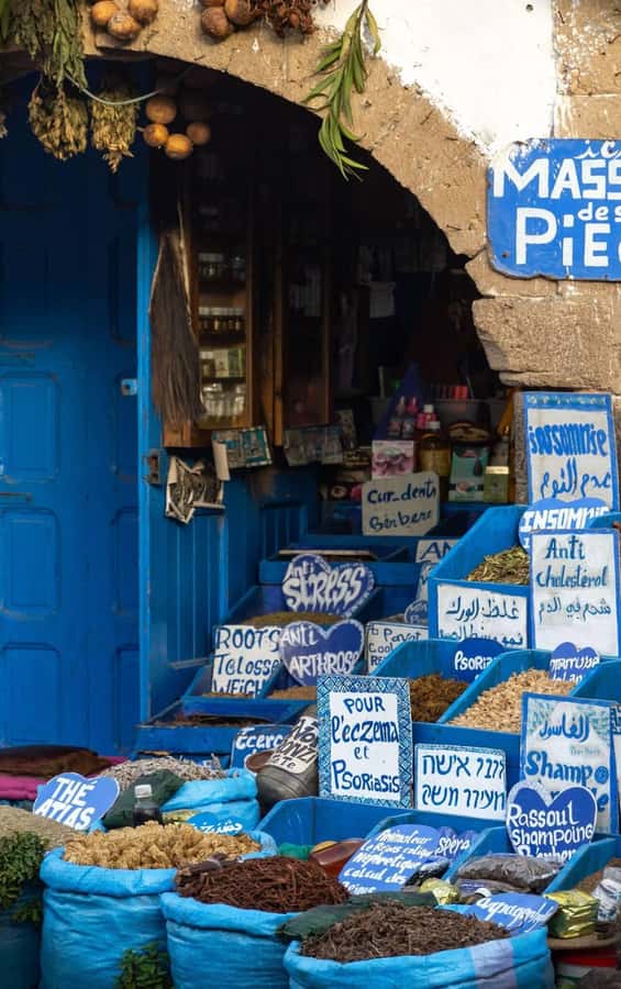 Marrakech: Essaouira Day Trip with Transfers and Co-op Visit - Coffee break, rest stops, and the small comfort touches