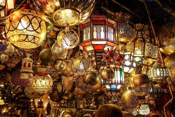 Marrakech: Exclusive Private Shopping Adventure in The souks - Meeting at Cafe France in Jamaa-el-Fna: the fastest way to start right
