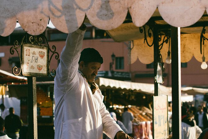 Marrakech Excursion Mini Group Camel Ride from Casablanca - Saadian Tombs: a short stop with strong details