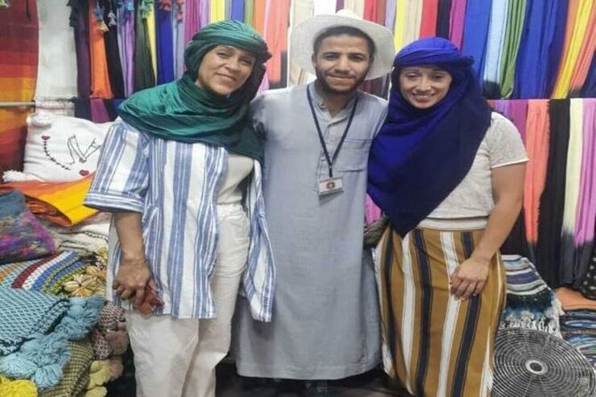 Marrakech guided city tour - Stop 4: Souk Semmarine for Crafts, Materials, and Real Shopping Energy