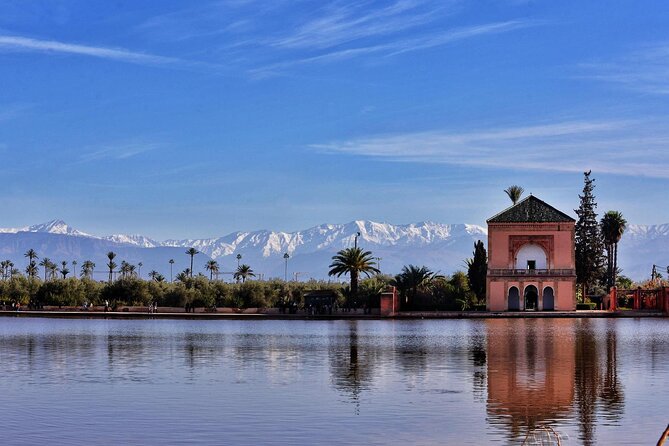 Marrakech Guided Historical and Cultural Visit - Jemaa el-Fnaa at day-to-night: the show, the history, the choices