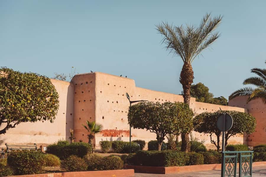 Marrakech Hidden Gems: Vintage 1h30 Sidecar Guided Tour - Choosing your guide: how personality shows up on the road