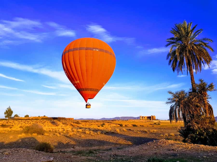 Marrakech: Hot Air Balloon Ride with Traditional Breakfast - Hotel pickup in a 4x4, plus a tent welcome