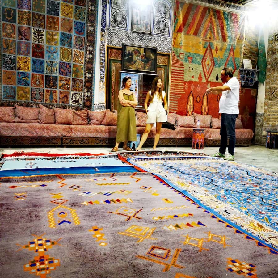 Marrakech Inviting shop around with your local guide - Meeting at Argana Cafe: The Quick Start That Saves Time