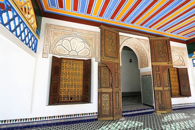 Marrakech Jewish Quarter & Bahia Palace: Private Half-day Guided Tour - The Mellah Jewish Quarter: walking into Marrakech’s older center of life