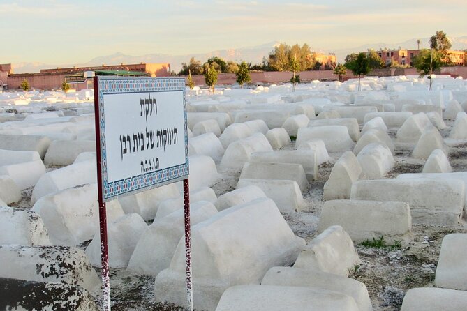 Marrakech Jewish Quarter & Bahia Palace: Private Half-day Guided Tour - Price and value: what $29 really buys you