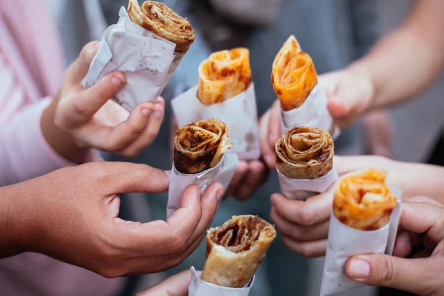Marrakech: Live Like a Local Private Tour with Tea and Snack - Msemen tasting: a small bite that connects to the Maghreb