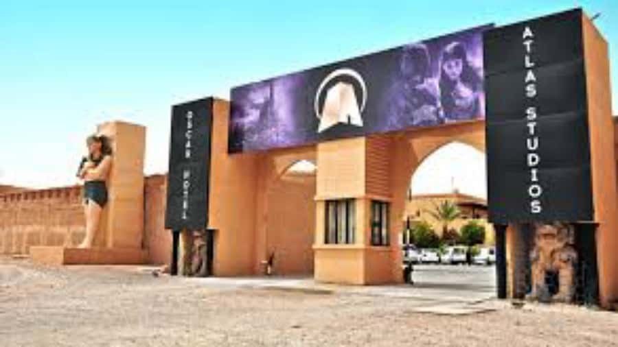 Marrakech: Luxury day trip to Ait benhaddou with a group - Ouarzazate and Atlas Film Studios: Movie Magic, Real Sets