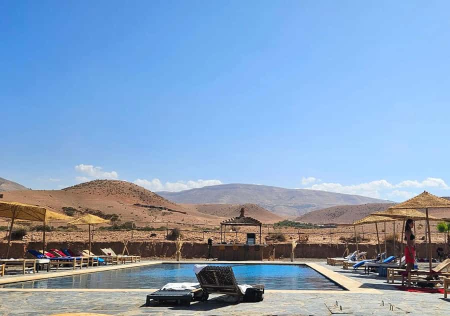 Marrakech: Magical Lunch in Agafay Desert with Swimming pool - Your Guide, Your Group Size, and the Pace of the Day