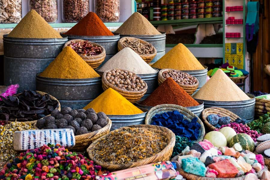 Marrakech: Medina, Souks, Artisans Guided Tour with Mint Tea - Souk Semmarine leather focus: what you’re actually looking at