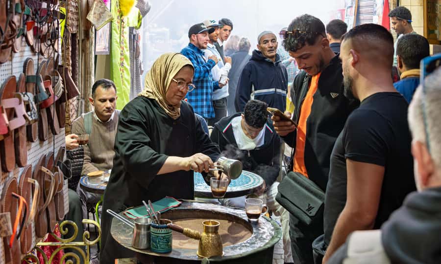 Marrakech: Medina, Souks, Artisans Guided Tour with Mint Tea - Rahba Lakdima spice square: learn to spot better argan oil and herbs
