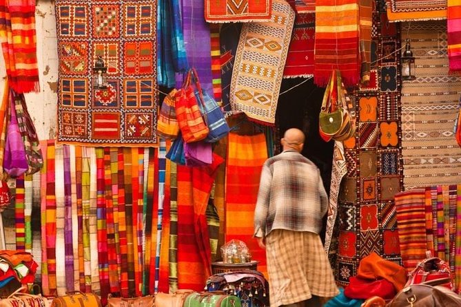 Marrakech Medina Walking Tour With official Local Guide - Souk Cherifia: Moroccan Artisanat With a Guide at Your Side