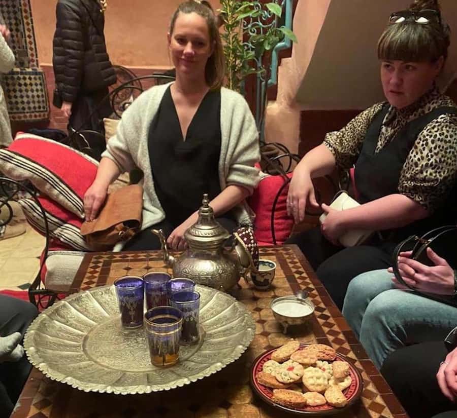 Marrakech: Moroccan Cooking Class for vegetarians and vegan - Cooking starter: Moroccan salads or briwat (and why it sets the pace)