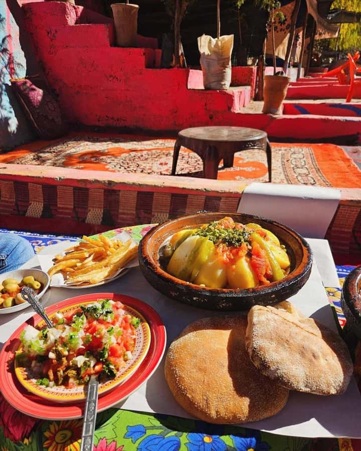 Marrakech: Ourika Valley & Agafay Desert Dinner Show - How the Day Flows: Tnin Market, Setti Fadma, Then Agafay Stars