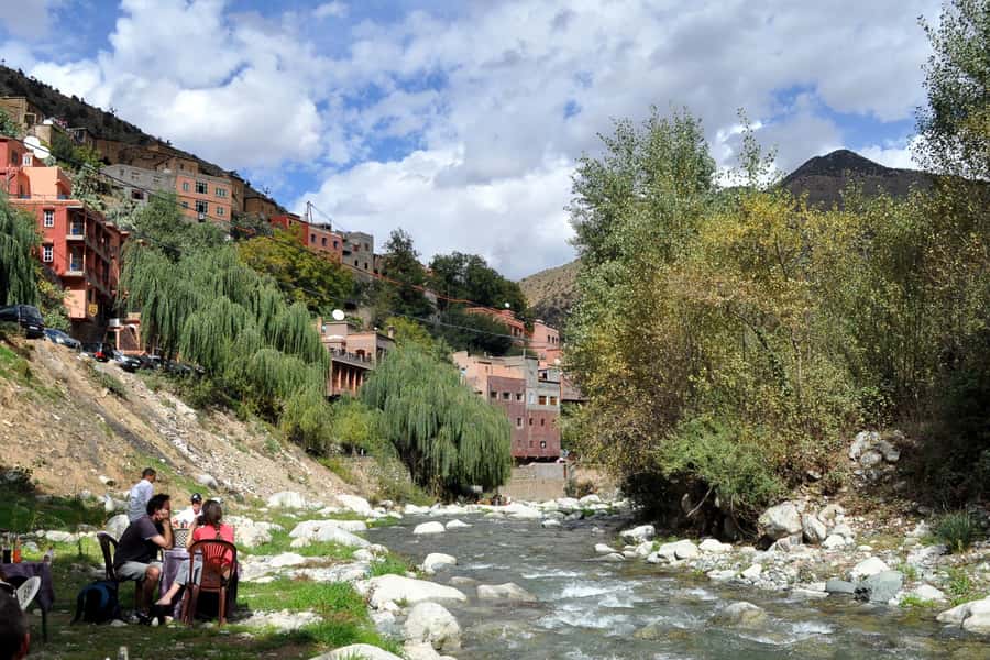Marrakech: Ourika Valley and Atlas mountains Day trip - The AC minivan ride from Marrakech: convenient, but watch the timing