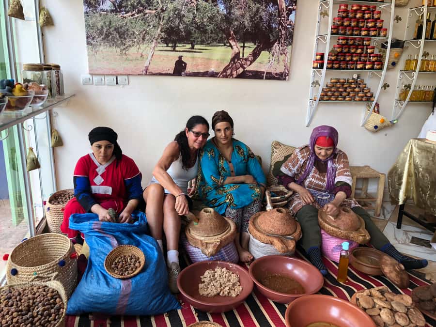 Marrakech: Ourika Valley & Atlas Mountains Half-Day Trip - Atlas Photo Stops: Where the Scenery Actually Fits the Schedule