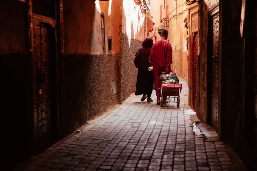 Marrakech: Private Food Tour – 10 Tastings with Locals - Mellah fruit and vegetable market: watching ingredients at street level