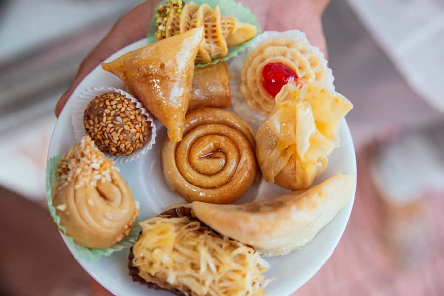 Marrakech: Private Food Tour – 10 Tastings with Locals - Souks, small shops, and the berber pharmacy stop