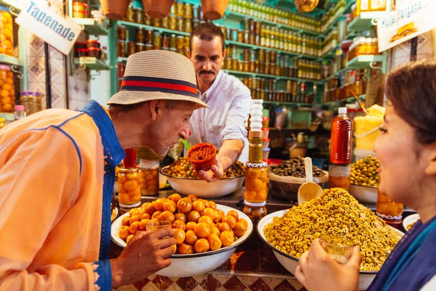 Marrakech: Private Food Tour – 10 Tastings with Locals - The food plan: 10 tastings in savory-to-sweet rhythm (plus drinks)