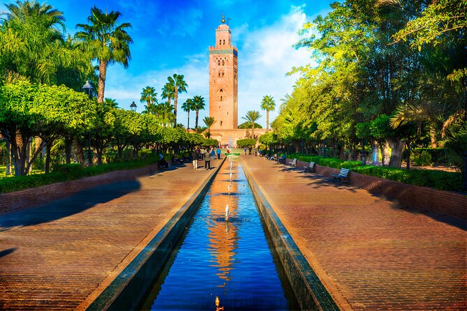 Marrakech Private Full-Day Guided City Tour with Transportation - Koutoubia Mosque: The Minaret That orients Your Walk