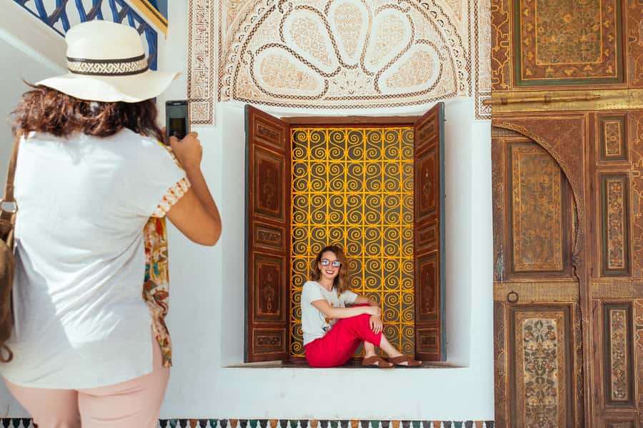 Marrakech: Private Tour w/ Locals – Highlights & Hidden Gems - The local treat: a tasting moment that keeps the tour human