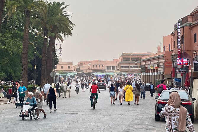 Marrakech Private Tuk Tuk Tour with Expert Guide - Koutoubia Mosque: The Landmark You See Even Without Going Inside