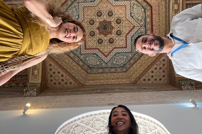 Marrakech Private Tuk Tuk Tour with Expert Guide - Jemaa el-Fnaa: Short Time, Big Atmosphere