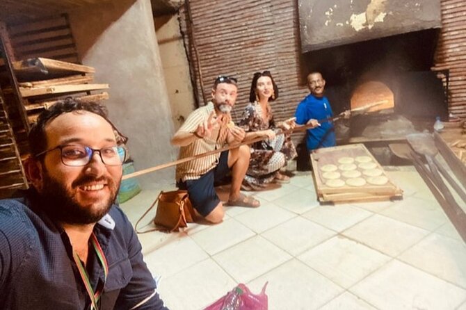 Marrakech secrets & hidden sides - Meeting at Café de France: starting points that keep you sane