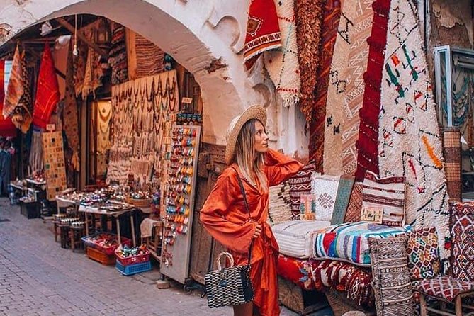 Marrakech Sightseeing & Souks - half day - Koutoubia Mosque, Jemaa el-Fna Square, and the Menara Gardens Angle
