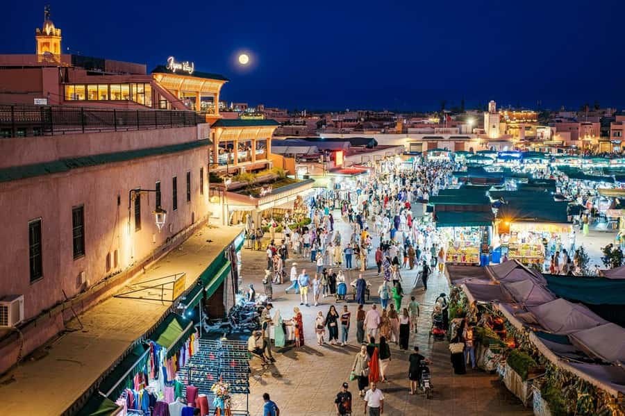 Marrakech: Souk by Night Medina Guided Walking Tour. - Souk Semmarine after sunset: browsing without getting swallowed