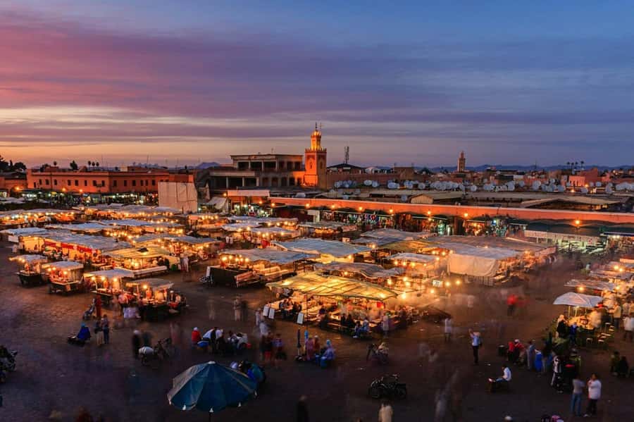 Marrakech: Souk by Night Medina Guided Walking Tour. - Meeting at Café de France and stepping into Jemaa el-Fnaa
