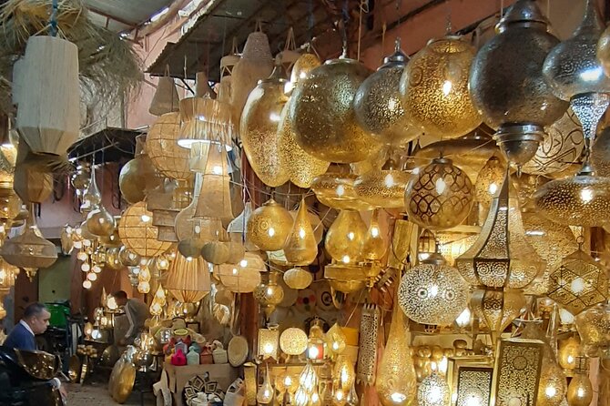 Marrakech : Souks Shopping Tour , Hidden souks,Artisans Markets - Concept Stores, Spices, and Moroccan Oils: Shopping With a Smart Nose