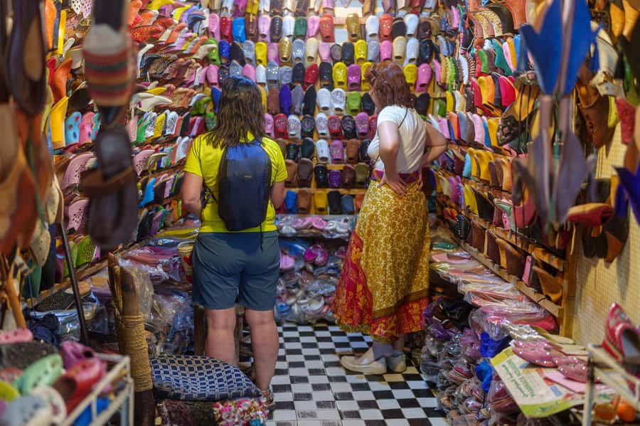 Marrakech: Vibrant Souks, Local Artisans & Medina Experience - Who This Walking Tour Suits Best