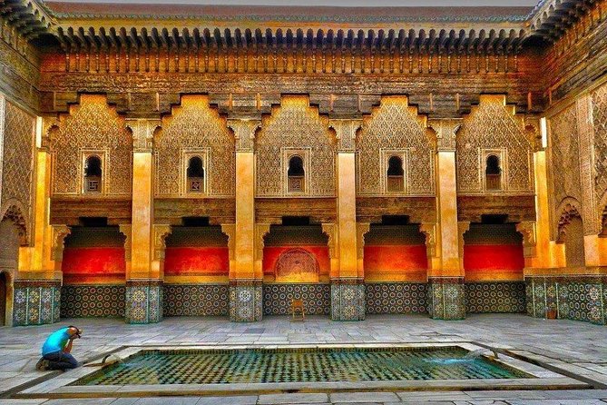 Marrakech walking tour with official city guide - Group size, transfers, and why a guide matters here