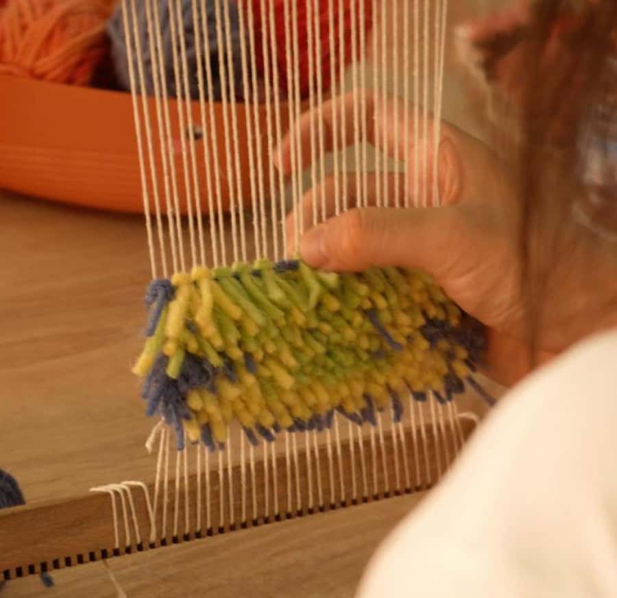 Marrakech: Weave Your Own Moroccan Rug with Love & Transfe - How the 2-Hour Workshop Actually Feels: Step-by-Step Weaving