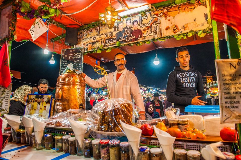 Marrakesh: 3-Hour Food Tasting and Walking Tour - Practical Tips So You Enjoy the Crowds (Instead of Fighting Them)