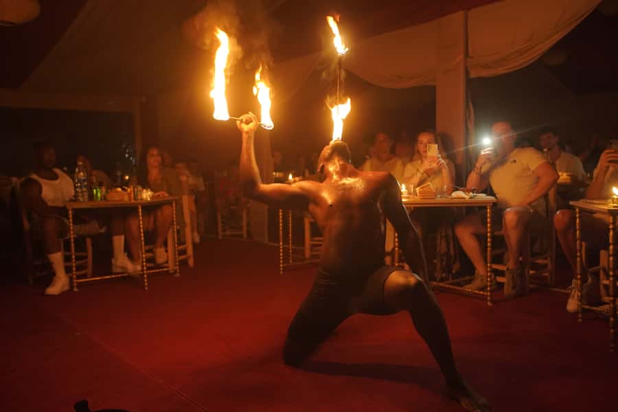 Marrakesh: Agafay Desert 3-Course Dinner Show & Pool Access - Sunset Over Agafay: Why This Timing Matters