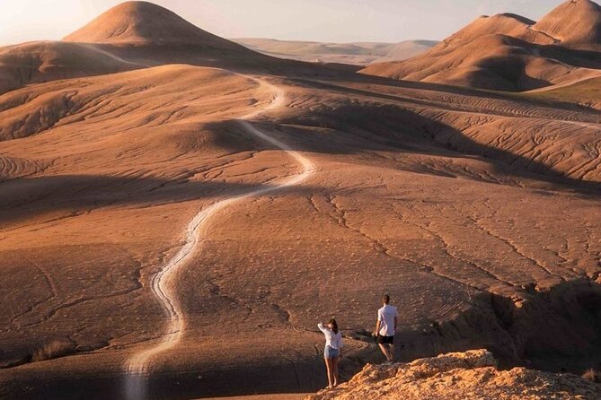Marrakesh: Agafay Desert Sunset, Camel Ride, and Dinner Show - Key moments you’ll remember