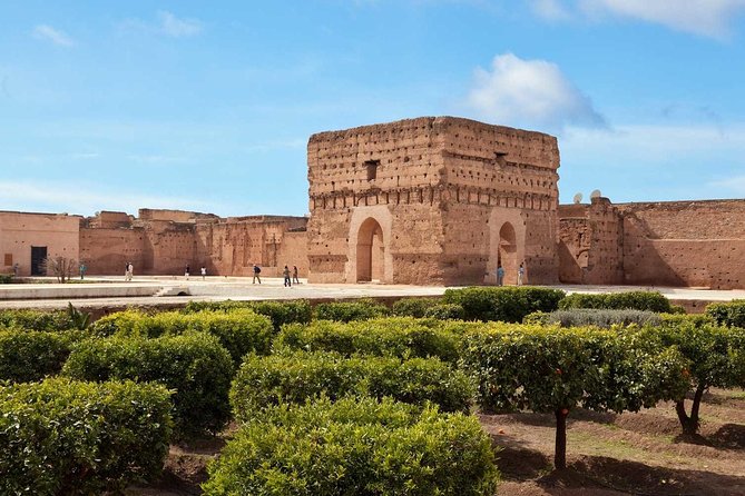 Marrakesh city tour with private driver - Stop 3: Bahia Palace, Gardens, Courtyards, and Fountain Views